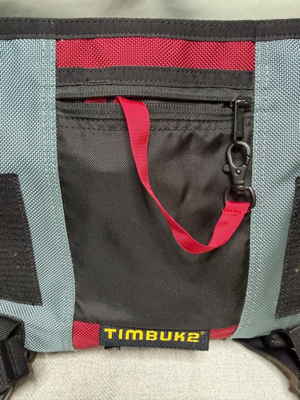 Vintage Timbuk2 Teal and Red Two-Tone Messenger Bag - Picture 6 of 16